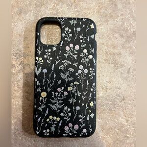 Pela Case iPhone 11